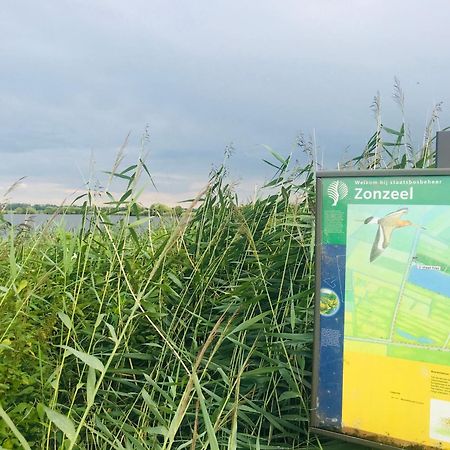 B&B Zen Lage Zwaluwe Luaran gambar