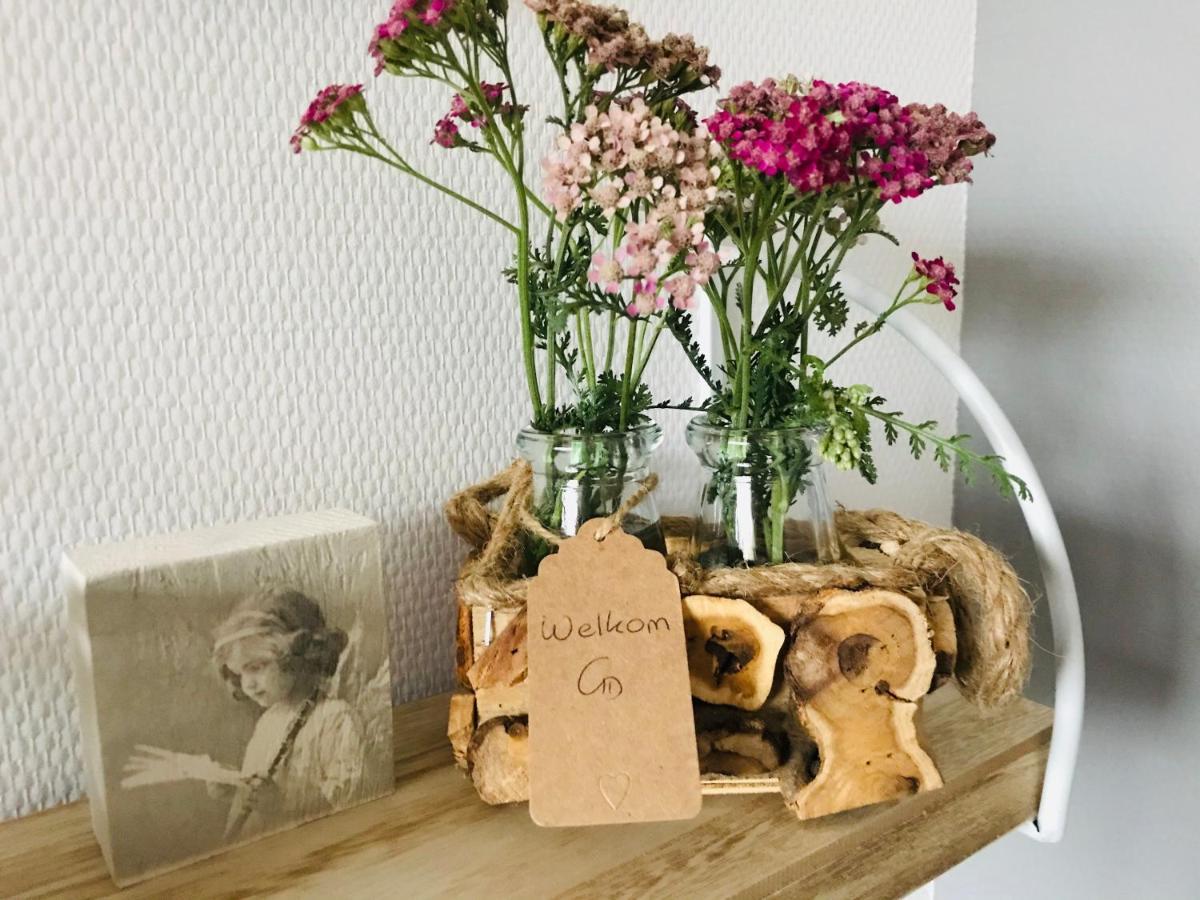 B&B Zen Lage Zwaluwe Luaran gambar